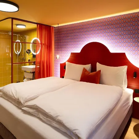 Bed & Breakfast Schwarzes Roessl 3*