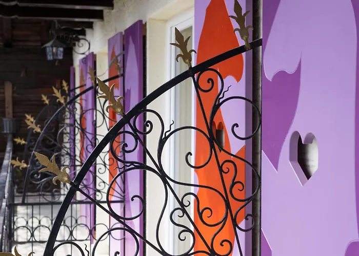 Schwarzes Roessl 호텔 3*