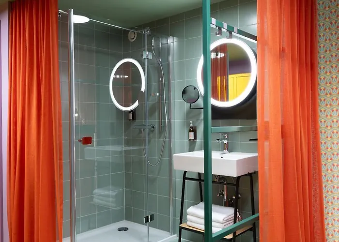 Schwarzes Roessl Hotell 3*